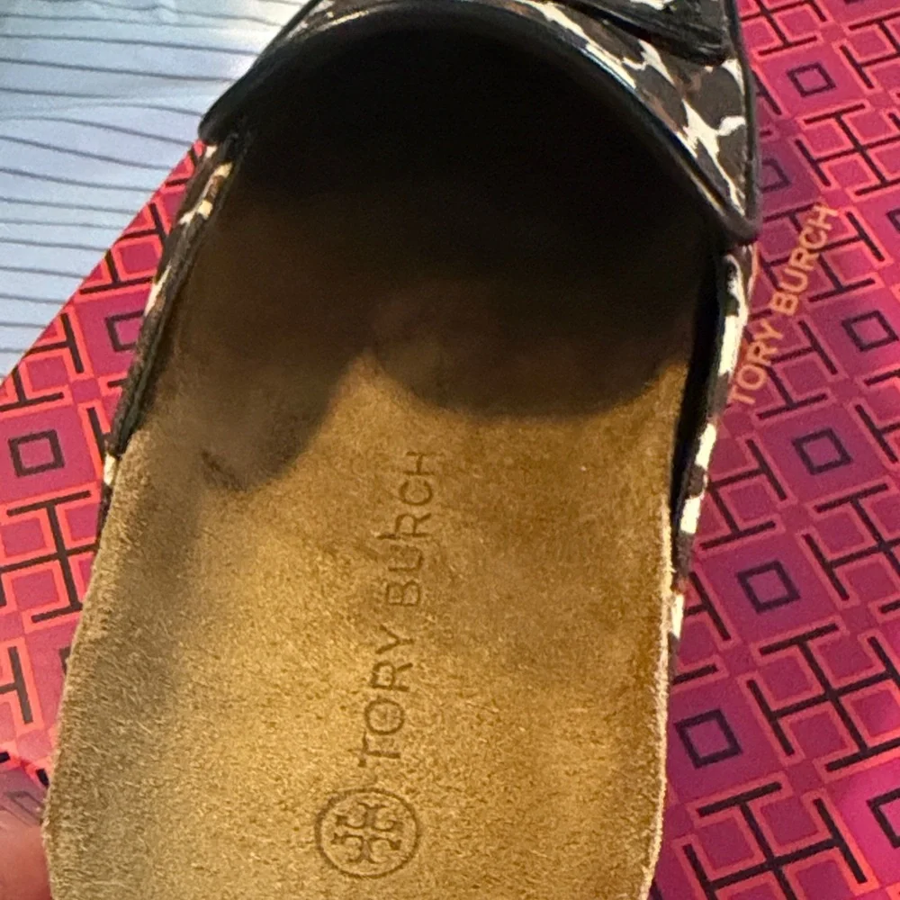 Tory Burch NWT Reva leopard charm mule canvas sz 8.5 mule - Picture 3 of 6